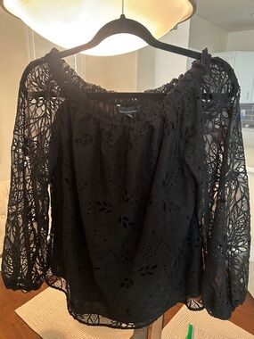 White House Black Market Black Lace off the shoulder Blouse - Women